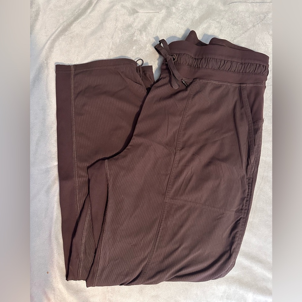 Lululemon dance crop pant